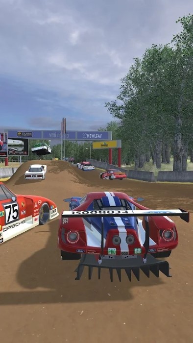 碰撞赛车特技游戏(crashing of cars.io)截图2