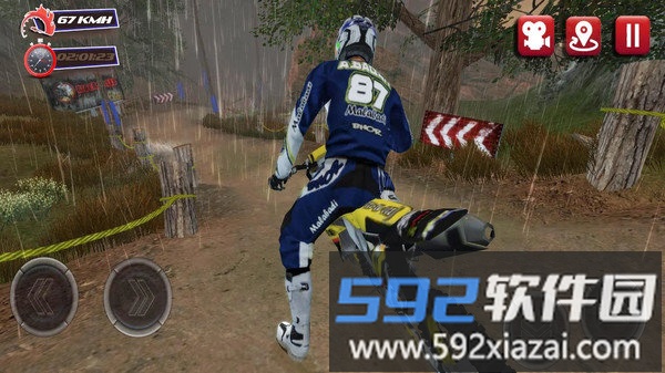 摩托拉力赛手机版截图3